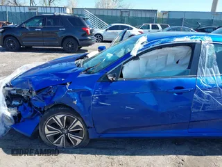 2017 Honda Civic Sedan EX-T with VIN 19XFC1F32HE207503, listed as a IAAI auction lot 41942040 with 60,983 mi miles. Bid and sale history available at carsss.com. Image 6.