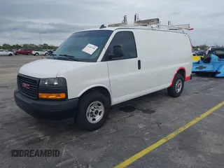 2022 GMC Savana Cargo Van with VIN 1GTW7AF75N1149215, listed as a IAAI auction lot 41307350 with 117,793 mi miles. Bid and sale history available at carsss.com. Image 17.