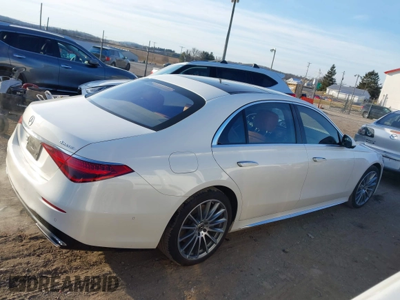 2022 Mercedes-Benz S-Class S 500 with VIN W1K6G6DB4NA125708, listed as a IAAI auction lot 41596381 with 81,102 mi miles. Bid and sale history available at carsss.com. Image 13.