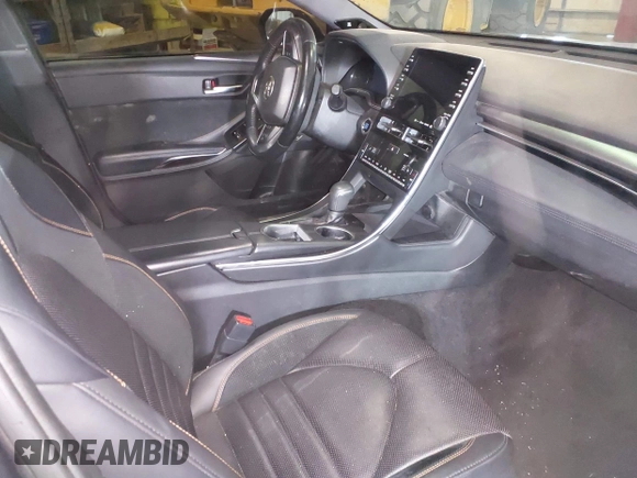 2019 Toyota Avalon XLE with VIN 4T1BZ1FBXKU008160, listed as a IAAI auction lot 41629105 with 116,624 mi miles. Bid and sale history available at carsss.com. Image 5.