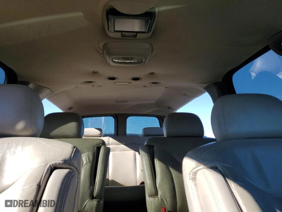 2001 GMC Yukon XL SLE with VIN 1GKFK16T91J219308, listed as a Copart auction lot 88243305 with 165,099 mi miles and Salvage Title. Bid and sale history available at carsss.com. Image 10.