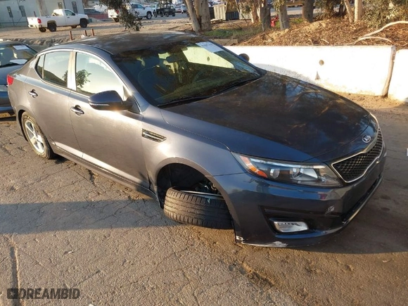 2015 Kia Optima LX with VIN KNAGM4A71F5594306, listed as a IAAI auction lot 41647228 with NaN miles. Bid and sale history available at carsss.com. Image 1.