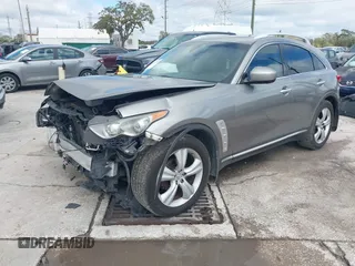 2009 Infiniti FX with VIN JNRAS18U39M101020, listed as a IAAI auction lot 41663215 with 210,583 mi miles and . Bid and sale history available at DreamBid. Image 2.