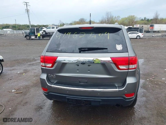 2012 Jeep Grand Cherokee Limited with VIN 1C4RJFBG0CC254425, listed as a IAAI auction lot 41962409 with 256,894 mi miles. Bid and sale history available at carsss.com. Image 16.