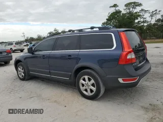2013 Volvo XC70 3.2L with VIN YV4952BL8D1163522, listed as a Copart auction lot 80933714 with 199,704 mi miles and Salvage Title. Bid and sale history available at DreamBid. Image 2.