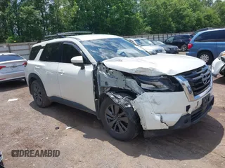 2022 Nissan Pathfinder SV with VIN 5N1DR3BA7NC240498, listed as a IAAI auction lot 42255928 with 61,491 mi miles and . Bid and sale history available at DreamBid. Image 1.