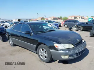 1998 Lexus ES 300 with VIN JT8BF28G8W0106501, listed as a IAAI auction lot 42299178 with 277,165 mi miles and . Bid and sale history available at DreamBid. Image 1.