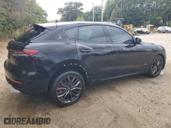 2021 Maserati Levante GranSport with VIN ZN661XUS0MX363874, listed as a Copart auction lot 73526194 with 83,119 mi miles and Clean Title. Bid and sale history available at carsss.com. Image 3.