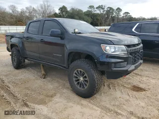 2021 Chevrolet Colorado 4WD ZR2 with VIN 1GCPTEE18M1178081, listed as a Copart auction lot 43258445 with 106,984 mi miles and Non Repairable. Bid and sale history available at carsss.com. Image 4.