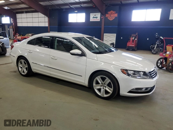 2013 Volkswagen CC Sport with VIN WVWBP7AN6DE507288, listed as a Copart auction lot 52544735 with 136,518 mi miles and Clean Title. Bid and sale history available at carsss.com. Image 4.