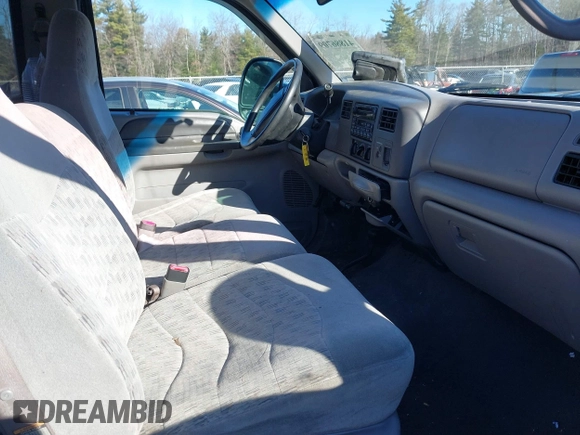 1999 Ford F-350 XL with VIN 1FTSF31S9XED28958, listed as a IAAI auction lot 41886709 with 193,360 mi miles and . Bid and sale history available at DreamBid. Image 5.