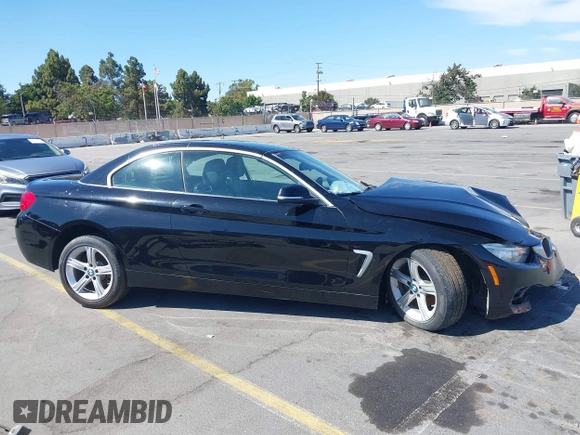 2015 BMW 4 Series 428i z VIN WBA3V7C53FP772066, wystawiony jako IAAI lot #42837150 z przebiegiem Nie podano mil oraz . Historia ofert i sprzedaży dostępna na DreamBid. Obrazek 14.