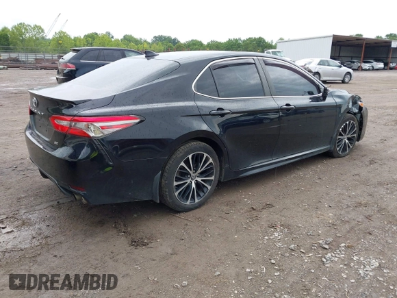 2019 Toyota Camry LE z VIN 4T1B11HK0KU739121, wystawiony jako IAAI lot #42372066 z przebiegiem 95 576 mil mil oraz . Historia ofert i sprzedaży dostępna na DreamBid. Obrazek 4.