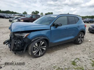2023 Volvo XC40 Ultimate Dark Theme with VIN YV4L12UX6P2087430, listed as a Copart auction lot 62543495 with 1,960 mi miles and Salvage title. Bid and sale history available at DreamBid. Image 1.