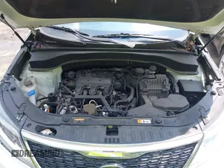 2015 Kia Sorento LX with VIN 5XYKTDA74FG632845, listed as a IAAI auction lot 42660399 with 93,386 mi miles and . Bid and sale history available at DreamBid. Image 10.