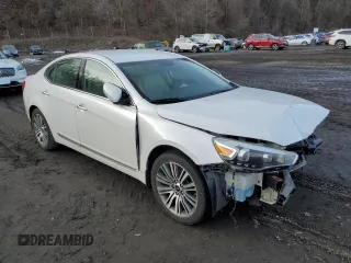 2016 Kia Cadenza Premium with VIN KNALN4D7XG5215263, listed as a Copart auction lot 44003445 with 82,744 mi miles and Salvage Title. Bid and sale history available at carsss.com. Image 4.