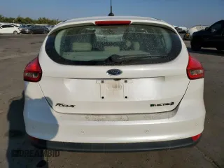2016 Ford Focus Electric z VIN 1FADP3R46GL301701, wystawiony jako Copart lot #73425663 z przebiegiem 36 142 mil mil oraz . Historia ofert i sprzedaży dostępna na DreamBid. Obrazek 6.