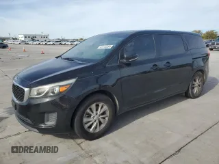 2015 Kia Sedona L with VIN KNDMA5C11F6048368, listed as a Copart auction lot 83772534 with 140,896 mi miles and Clean Title. Bid and sale history available at carsss.com. Image 1.