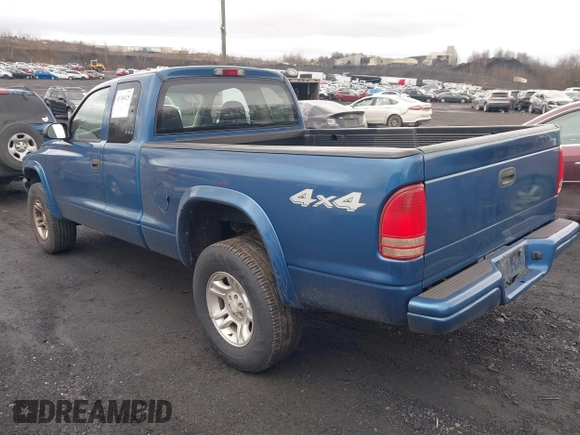 2003 Dodge Dakota Sport with VIN 1D7HG32NX3S322085, listed as a IAAI auction lot 41780125 with 95,321 mi miles. Bid and sale history available at carsss.com. Image 3.