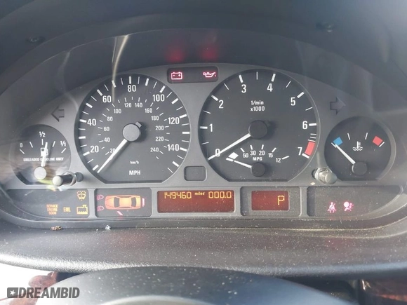 2005 BMW 3 Series 325i with VIN WBAAZ33495KW78135, listed as a IAAI auction lot 41686061 with NaN miles. Bid and sale history available at carsss.com. Image 7.