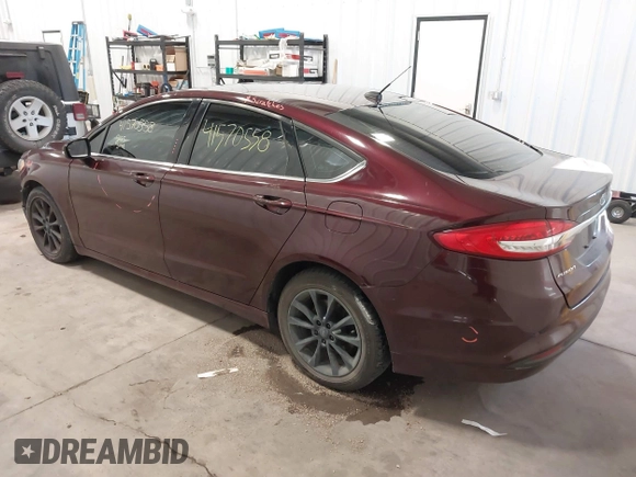2017 Ford Fusion SE with VIN 3FA6P0H72HR282909, listed as a IAAI auction lot 41570558 with 122,444 mi miles. Bid and sale history available at carsss.com. Image 3.