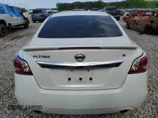 2015 Nissan Altima SV z VIN 1N4AL3AP7FC209967, wystawiony jako Copart lot #57808575 z przebiegiem 174 930 mil mil oraz Szkoda całkowita • Salvage title. Historia ofert i sprzedaży dostępna na DreamBid. Obrazek 6.