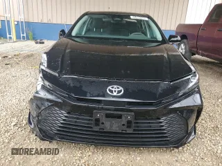2025 Toyota Camry LE with VIN 4T1DAACK3SU515650, listed as a Copart auction lot 54404535 with 34,494 mi miles and Clean Title. Bid and sale history available at carsss.com. Image 5.