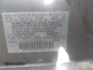 2018 Nissan Note SV z VIN 3N1CE2CP9JL370678, wystawiony jako IAAI lot #41643320 z przebiegiem 174 744 mil mil oraz . Historia ofert i sprzedaży dostępna na DreamBid. Obrazek 9.