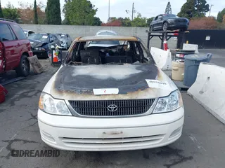 2000 Toyota Avalon XL z VIN 4T1BF28B1YU010240, wystawiony jako IAAI lot #40956040 z przebiegiem Nie podano mil oraz . Historia ofert i sprzedaży dostępna na DreamBid. Obrazek 6.