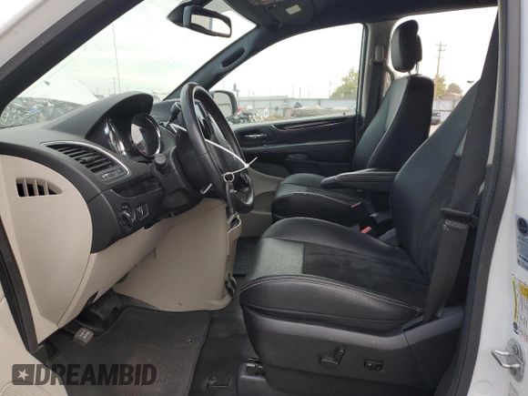 2019 Dodge Grand Caravan SXT with VIN 2C7WDGCG4KR777499, listed as a Copart auction lot 76657144 with 25,541 mi miles and Salvage Title. Bid and sale history available at DreamBid. Image 7.