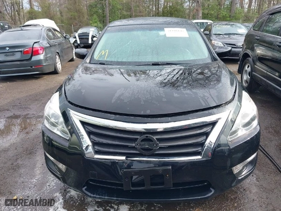 2013 Nissan Altima 2.5 SL with VIN 1N4AL3AP6DC120548, listed as a IAAI auction lot 41948141 with 257,801 mi miles. Bid and sale history available at carsss.com. Image 12.
