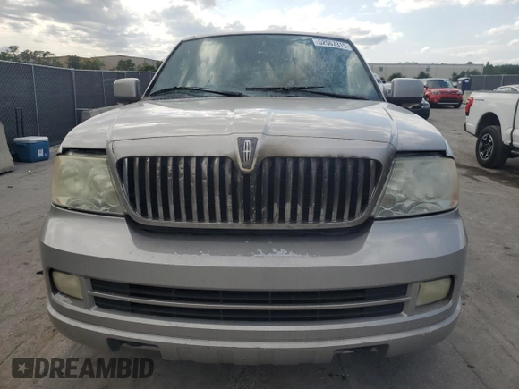 2006 Lincoln Navigator Luxury with VIN 5LMFU27596LJ20844, listed as a Copart auction lot 52567315 with 226,041 mi miles and Salvage Title. Bid and sale history available at carsss.com. Image 5.