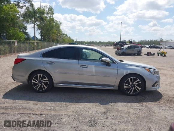 2019 Subaru Legacy Special Sports z VIN 4S3BNAS68K3004560, wystawiony jako IAAI lot #42155572 z przebiegiem 50 447 mil mil oraz . Historia ofert i sprzedaży dostępna na DreamBid. Obrazek 13.