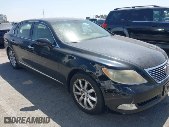2007 Lexus LS 460 L z VIN JTHGL46F375001759, wystawiony jako IAAI lot #41959744 z przebiegiem 144 668 mil mil oraz . Historia ofert i sprzedaży dostępna na DreamBid. Obrazek 13.