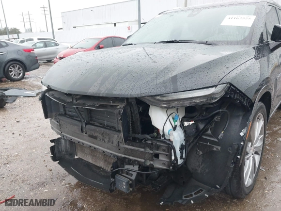 2019 Chevrolet Blazer Premier with VIN 3GNKBFRS1KS625066, listed as a IAAI auction lot 41163525 with 94,552 mi miles. Bid and sale history available at carsss.com. Image 6.