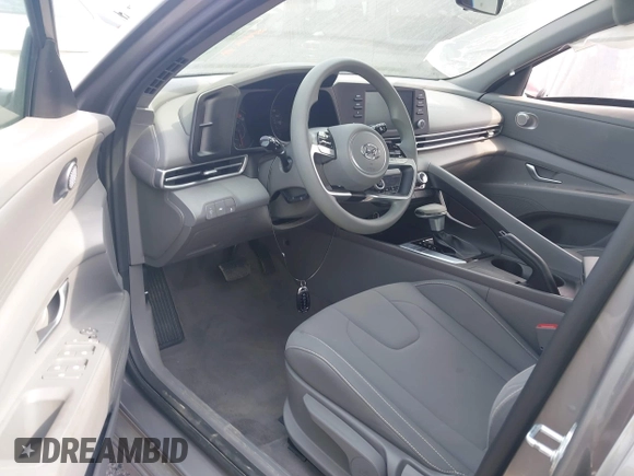 2022 Hyundai Elantra SEL with VIN KMHLM4AGXNU283362, listed as a IAAI auction lot 41981190 with 23,575 mi miles and . Bid and sale history available at DreamBid. Image 5.
