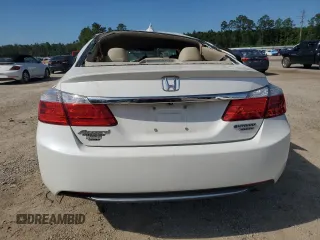 2015 Honda Accord Touring z VIN 1HGCR6F75FA009100, wystawiony jako Copart lot #64718605 z przebiegiem Nie podano mil oraz Szkoda całkowita • Salvage title. Historia ofert i sprzedaży dostępna na DreamBid. Obrazek 6.