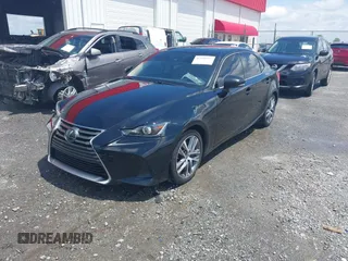 2020 Lexus IS 300 z VIN JTHAA1D24L5108386, wystawiony jako IAAI lot #42120982 z przebiegiem 72 525 mil mil oraz . Historia ofert i sprzedaży dostępna na DreamBid. Obrazek 2.