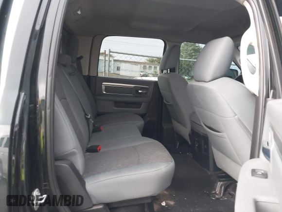 2017 Ram 2500 Big Horn with VIN 3C6UR5DL5HG658064, listed as a IAAI auction lot 41311228 with 1 mi miles. Bid and sale history available at carsss.com. Image 8.