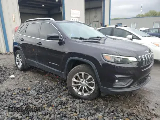 2021 Jeep Cherokee Latitude Plus z VIN 1C4PJMLB4MD233507, wystawiony jako Copart lot #55329365 z przebiegiem 68 690 mil mil oraz Szkoda całkowita • Salvage title. Historia ofert i sprzedaży dostępna na DreamBid. Obrazek 4.