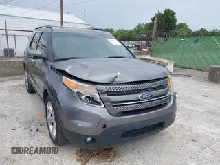 2014 Ford Explorer Limited z VIN 1FM5K7F8XEGB85089, wystawiony jako IAAI lot #42379217 z przebiegiem 169 854 mil mil oraz . Historia ofert i sprzedaży dostępna na DreamBid. Obrazek 1.