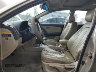 2007 Hyundai Elantra GLS z VIN KMHDU46D87U025279, wystawiony jako Copart lot #58823755 z przebiegiem 194 123 mil mil oraz Czysty tytuł • Clean title. Historia ofert i sprzedaży dostępna na DreamBid. Obrazek 7.