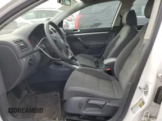 2009 Volkswagen Rabbit S z VIN WVWDB71K39W148321, wystawiony jako Copart lot #42645085 z przebiegiem 58 706 mil mil oraz Szkoda całkowita • Salvage title. Historia ofert i sprzedaży dostępna na DreamBid. Obrazek 7.