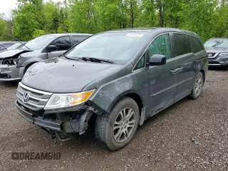 2013 Honda Odyssey EX z VIN 5FNRL5H43DB501605, wystawiony jako Copart lot #58186755 z przebiegiem 109 611 mil mil oraz Szkoda całkowita • Salvage title. Historia ofert i sprzedaży dostępna na DreamBid. Obrazek 1.