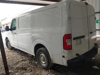 2015 Nissan NV SV with VIN 1N6BF0KL8FN800567, listed as a IAAI auction lot 42042724 with 168,459 mi miles. Bid and sale history available at carsss.com. Image 3.