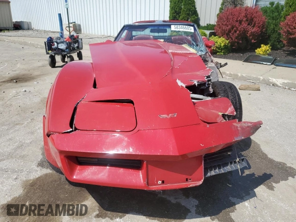 1982 Chevrolet Corvette z VIN 1G1AY8784C5122853, wystawiony jako Copart lot #58346605 z przebiegiem 69 994 mil mil oraz Szkoda całkowita • Salvage title. Historia ofert i sprzedaży dostępna na DreamBid. Obrazek 5.