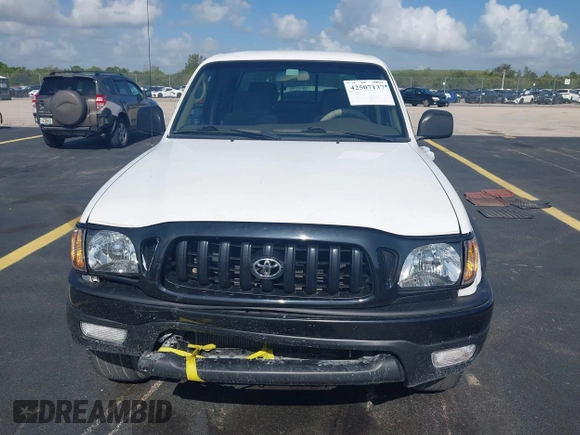 2002 Toyota Tacoma PreRunner with VIN 5TEGN92N62Z085250, listed as a IAAI auction lot 42507137 with 311,429 mi miles and . Bid and sale history available at DreamBid. Image 12.