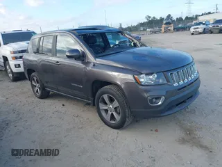 2017 Jeep Compass Latitude with VIN 1C4NJDEB6HD137257, listed as a IAAI auction lot 40720719 with 88,701 mi miles and . Bid and sale history available at DreamBid. Image 1.