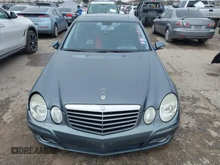 2007 Mercedes-Benz E 550 with VIN WDBUF72XX7B085400, listed as a IAAI auction lot 41650895 with 180,589 mi miles and . Bid and sale history available at DreamBid. Image 6.
