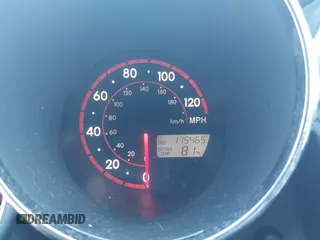 2005 Pontiac Vibe with VIN 5Y2SL63825Z476368, listed as a IAAI auction lot 42506790 with 175,465 mi miles and . Bid and sale history available at DreamBid. Image 7.
